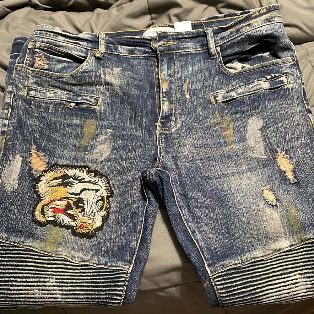 Men’s Fashion Nova Dark Blue Jeans, size 38 waist, 98% cotton 2% spandex